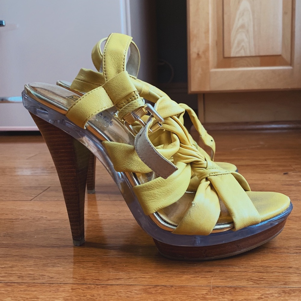 Michael Kors Yellow Knotted Leather & Wood Heels